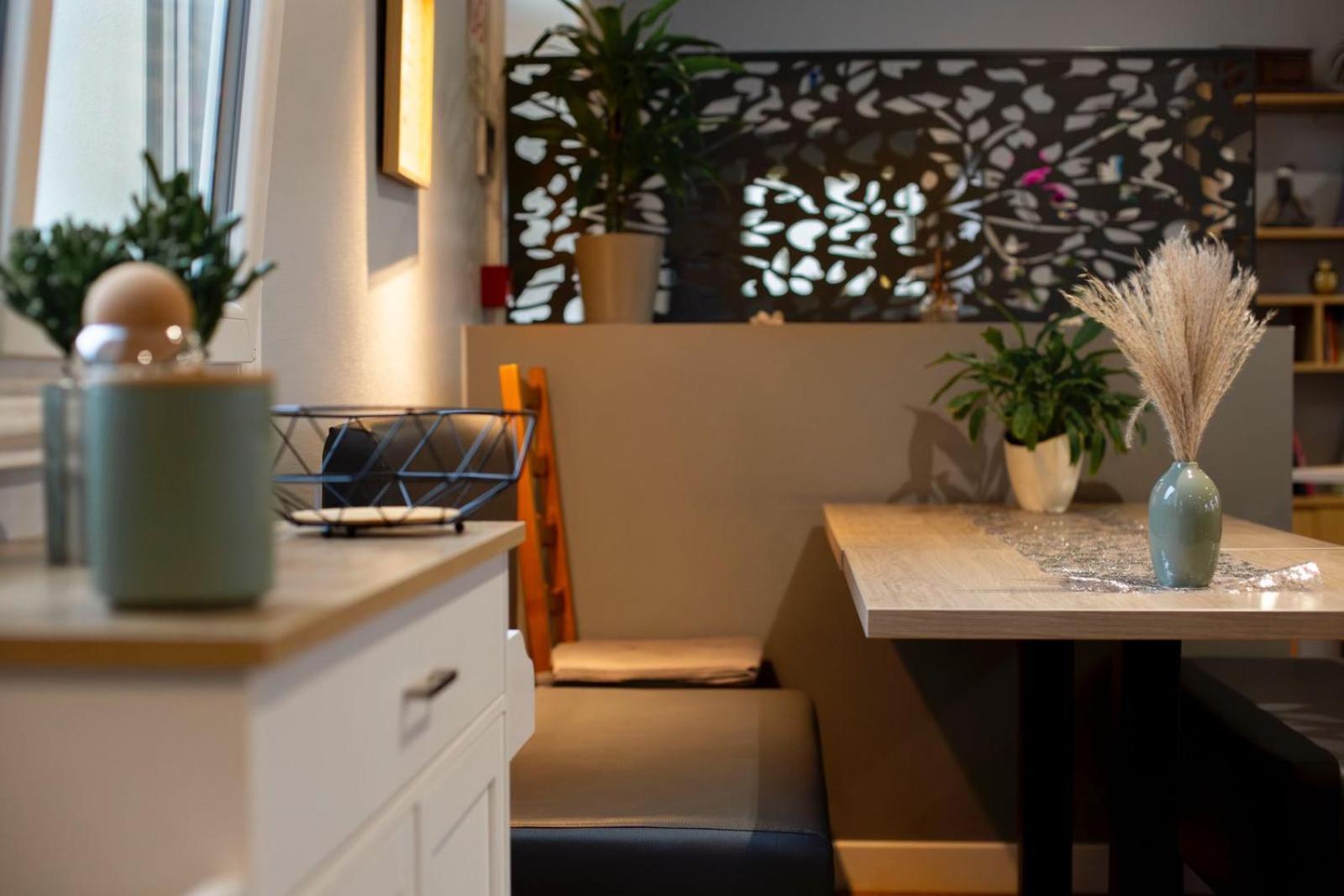 L Escale Hotel Ports ภายนอก รูปภาพ