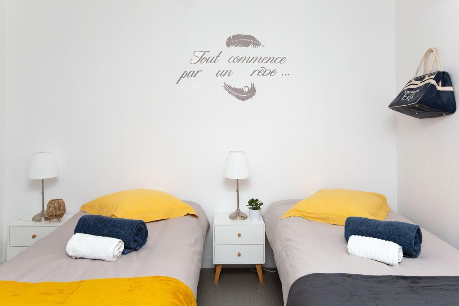 L Escale Hotel Ports ภายนอก รูปภาพ
