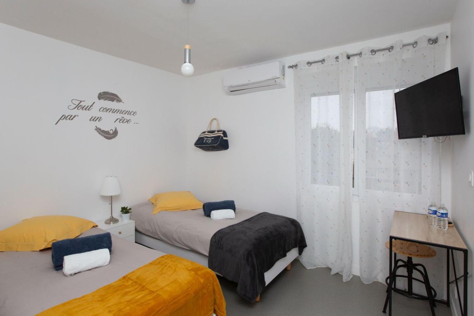 L Escale Hotel Ports ภายนอก รูปภาพ
